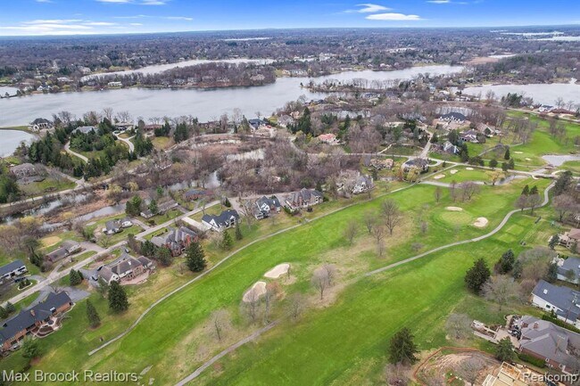 Foto del edificio - 2905 W Hickory Grove Rd