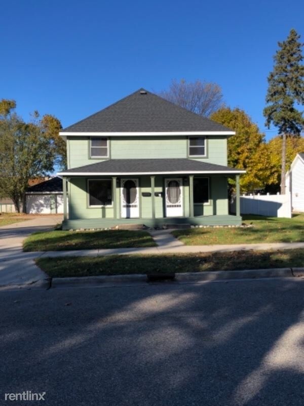 Primary Photo - 2 br, 1.5 bath Apartment - 122 West Second