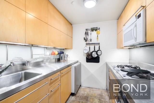 Foto del edificio - 55 Poplar St