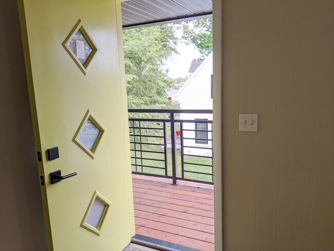 Foto del edificio - Rose Bowl Apartments