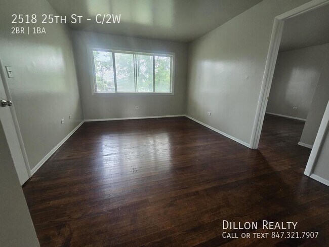 Foto del edificio - 2518 25th St