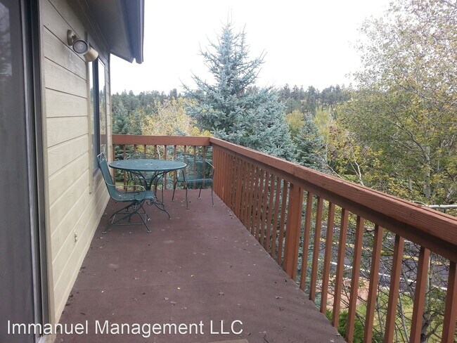 Building Photo - 2707 N Walnut Hills Dr