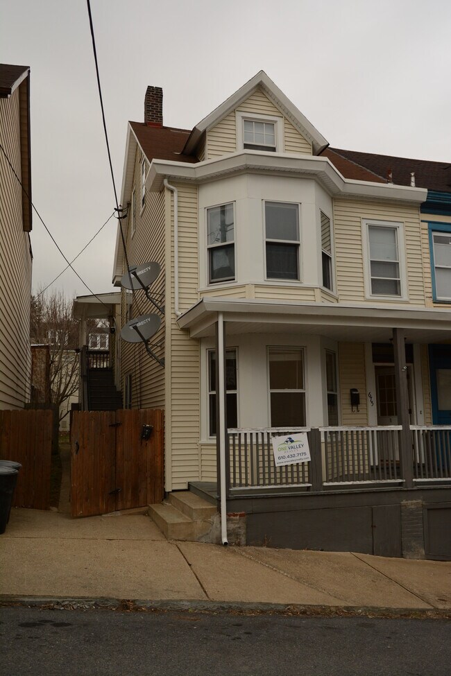 675 Spring Garden St, Easton, PA 18042 Townhome Rentals in Easton PA