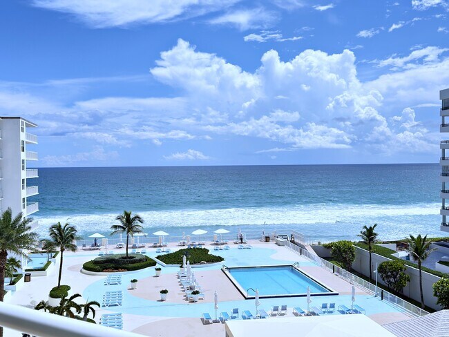 Building Photo - 3546 S Ocean Blvd