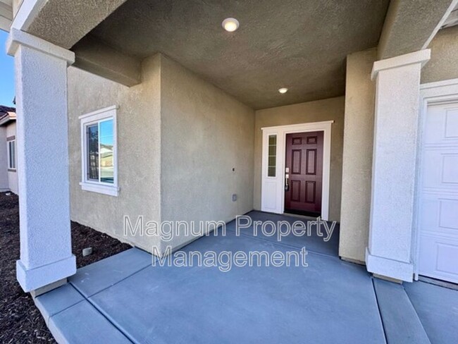 Foto del edificio - 31369 Sycamore Canyon Ln