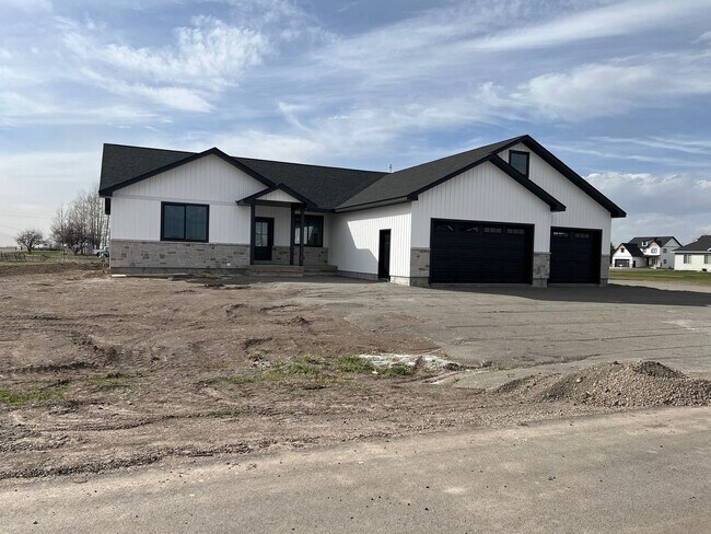 Building Photo - Brand New Home for Rent in Maple Tree Meadows Subdivision