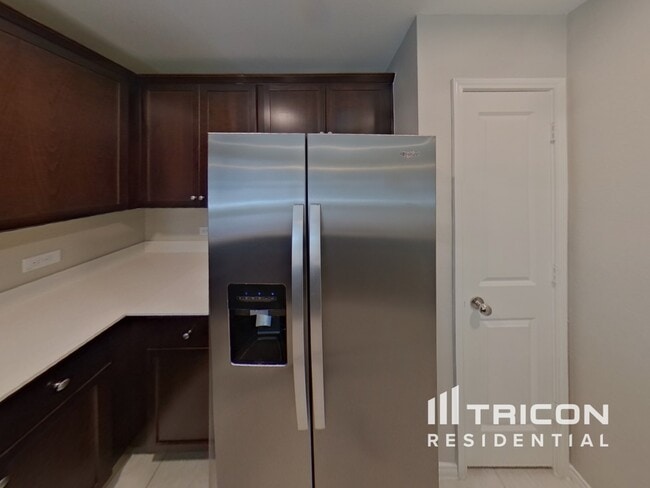 Building Photo - 5616 Rockrose Ln