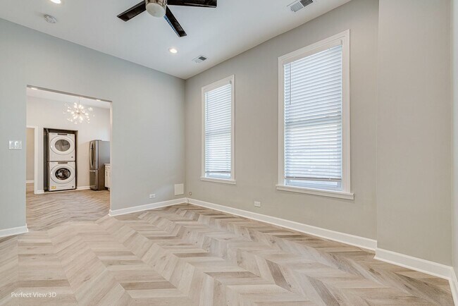 Foto del edificio - 1738 W 18th St