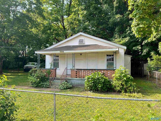 Building Photo - 2509 Freeman Rd SW