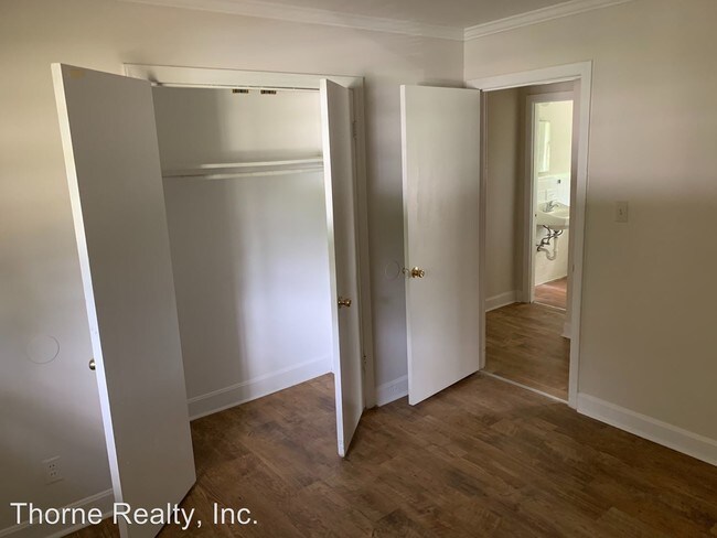 Building Photo - 3 br, 1.5 bath House - 204 Ainsley Circle
