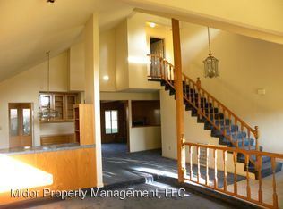 Building Photo - 8001 Indian Creek Dr
