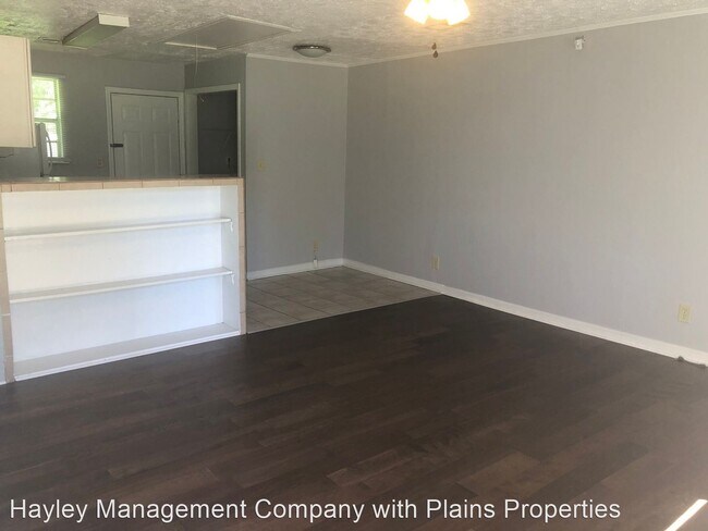 Foto del edificio - 2 br, 1 bath House - 664 Spring Street