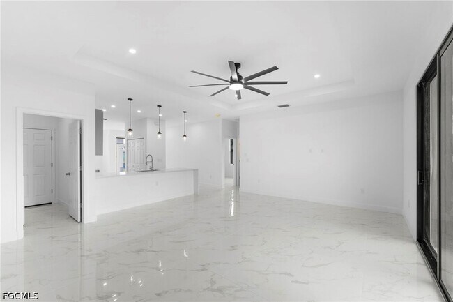 Foto del edificio - 1236 NW 25th Pl