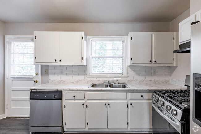 2BR, 1BA - 800SF Kitchen - Drew Valley Apartments