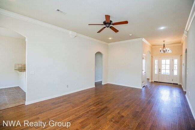 Building Photo - 3 br, 2 bath House - 5319 Stockton Ave