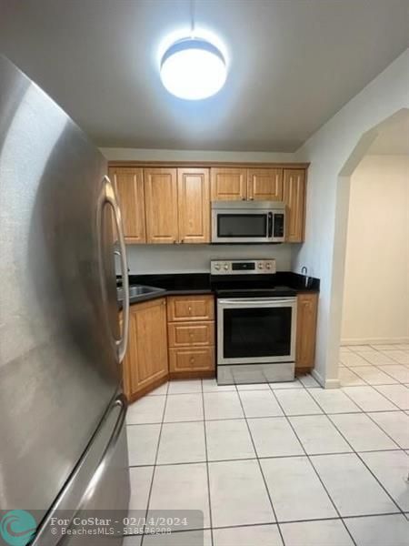 Foto del edificio - 8510 Sunrise Lakes Blvd