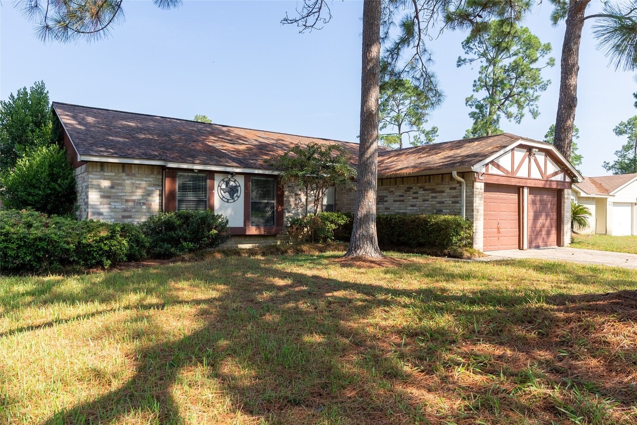 Foto principal - 21507 Fir Creek Ln