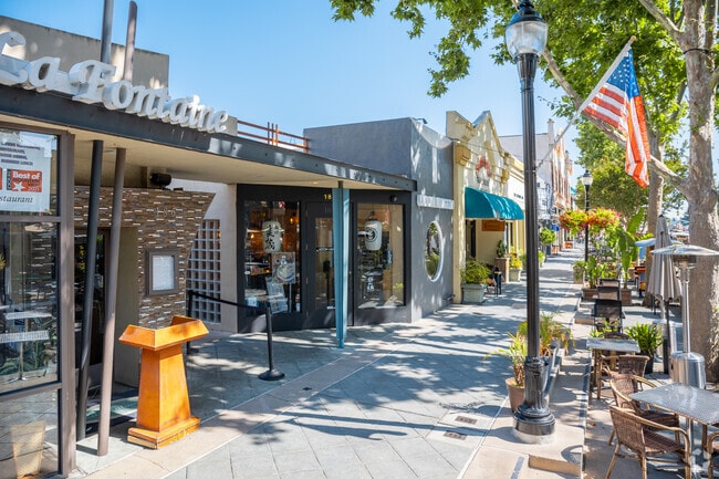 Restaurants and local shops abound in downtown Mountain View.