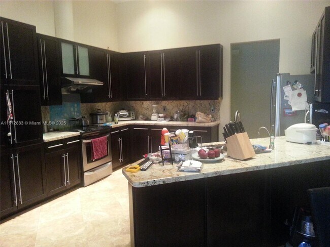Foto del edificio - 10840 NW 6th St