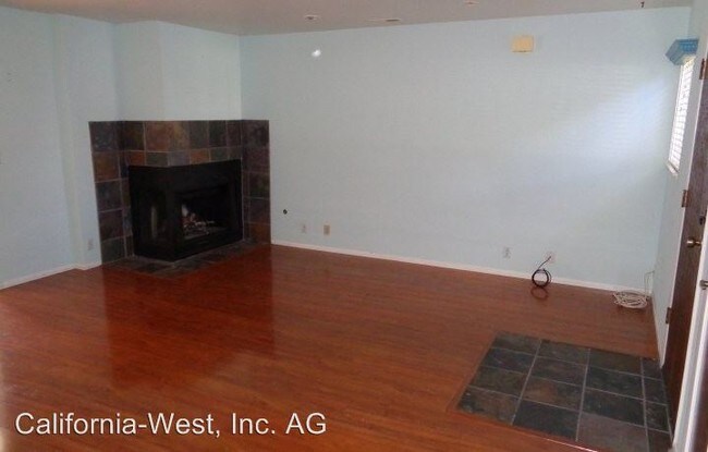Foto del edificio - 2 br, 1.5 bath House - 1157 CLEVENGER