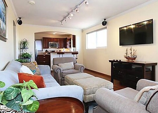 Living Room - 3620 State St