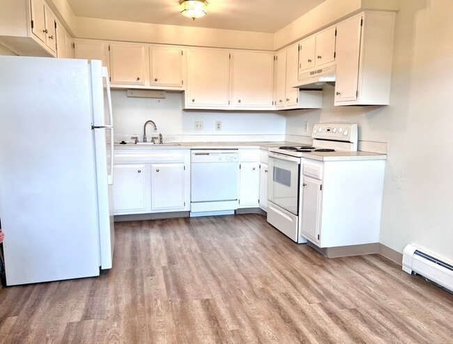Photo - 2 bed/1 bath apartment