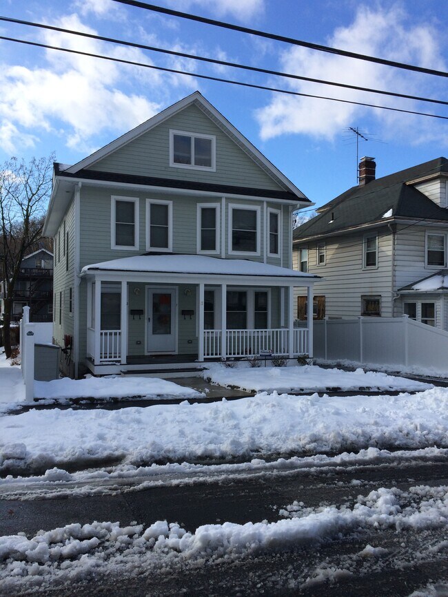 Foto del edificio - 17 Lincoln Ave