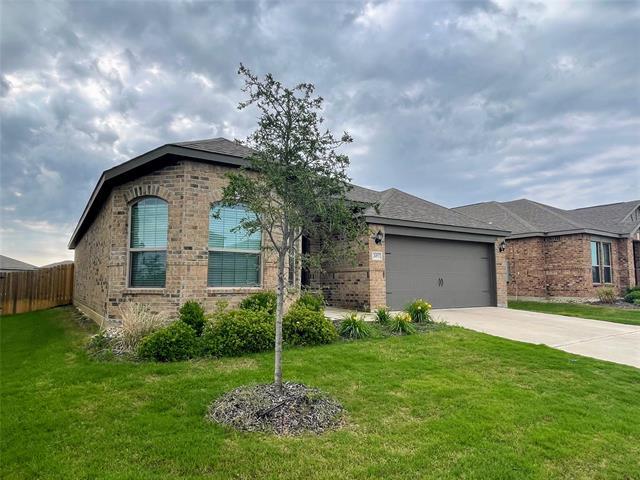 Building Photo - 207 Lake Ridge