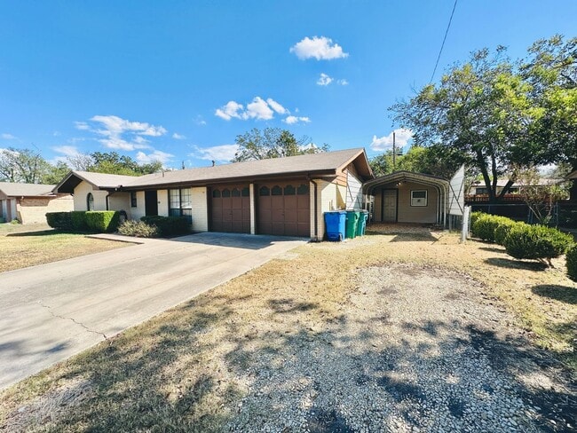 Foto del edificio - Charming Bel-Air Addition Home – 4BR/2BA +...