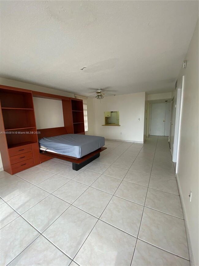 Foto del edificio - 16751 NE 9th Ave