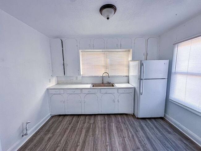 Foto del edificio - 1409 10th St