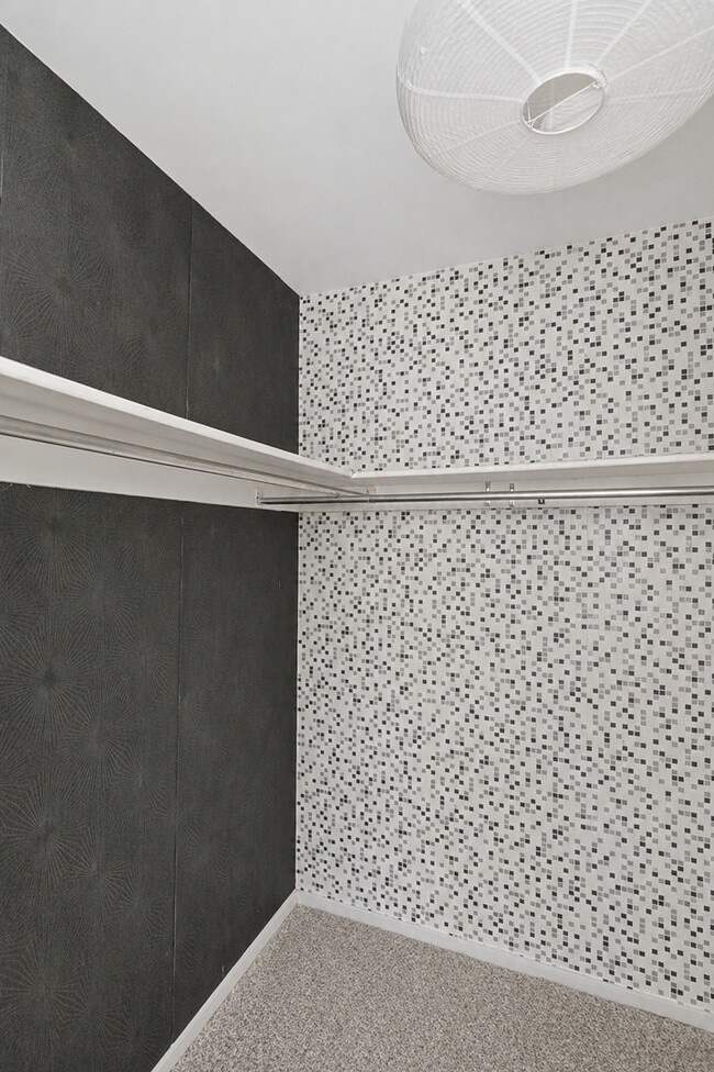 Foto del edificio - 1475 Rebecca Dr