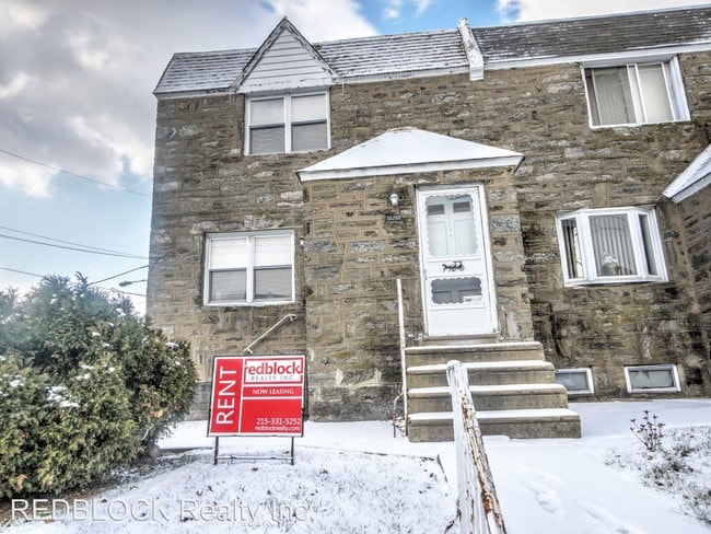 Building Photo - 1024 Levick St