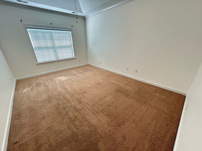 Foto del edificio - Beautiful 4Bed/2.5 Bath Home in Wren Creek!