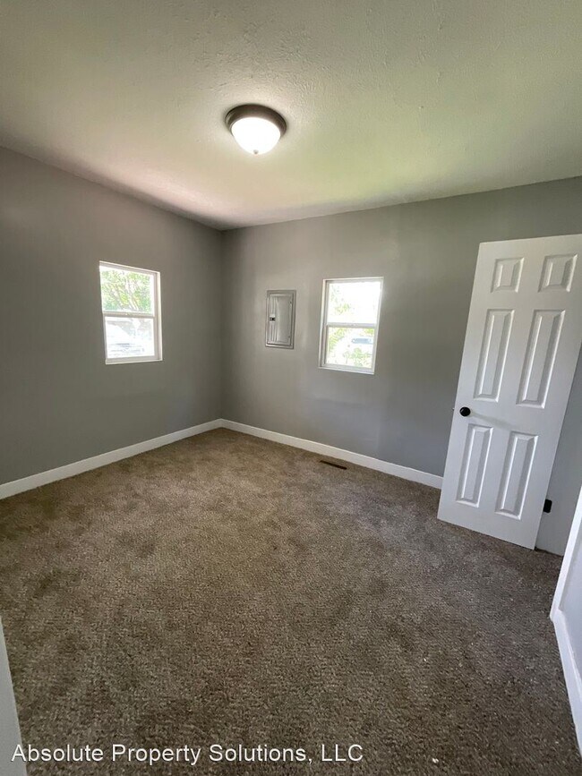 Foto del edificio - 2 br, 1 bath House - 1536 N Golden Ave