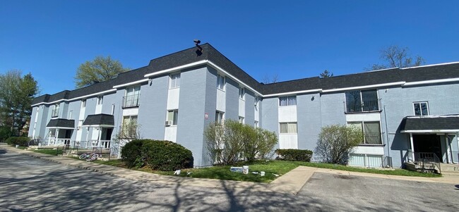 Foto del interior - LINDEN GARDEN APARTMENTS