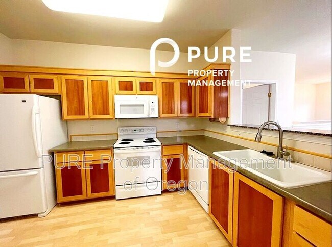 Foto del edificio - 1210 Northeast 63rd Way