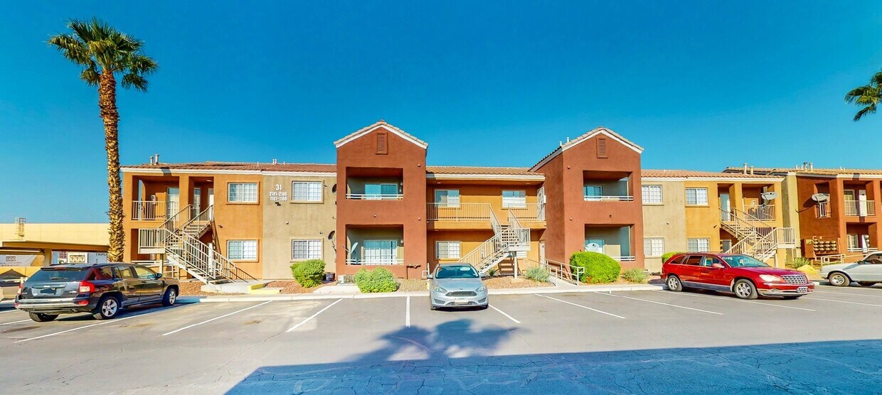 Primary Photo - 2 bedroom 2 full bath condo in gated commu...
