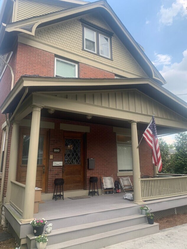 Foto principal - 3542 Edwards Rd