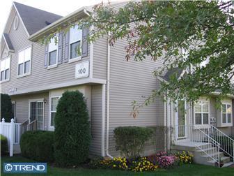 Building Photo - 3 bed 2.5 bath Townhouse - Mount Laurel