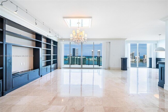 Foto del edificio - 3201 NE 183rd St