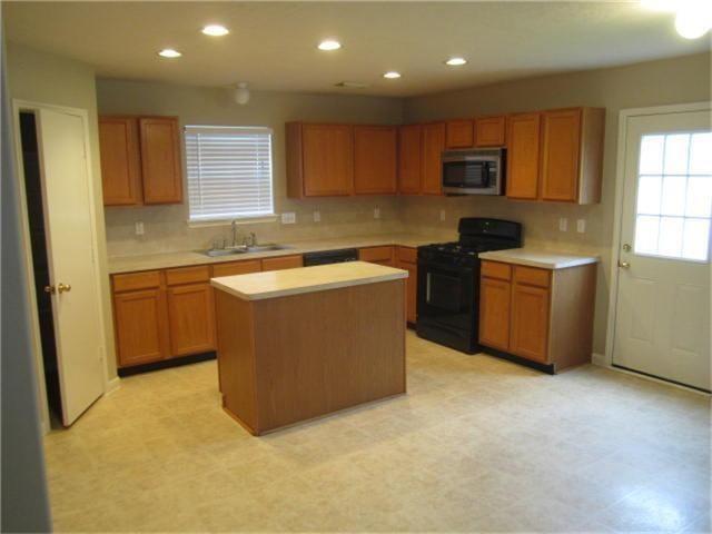 Foto del edificio - 29014 Fox Fountain Ln