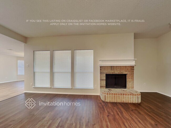 Foto del edificio - 343 McMurtry Dr