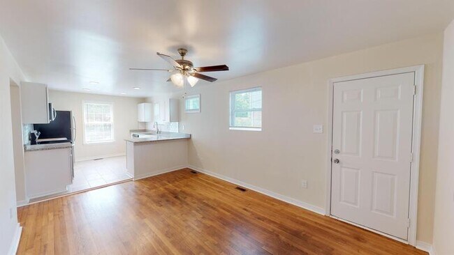 Building Photo - 1424 Winder St
