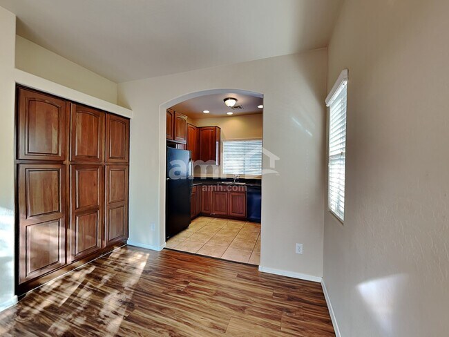 Foto del edificio - 15031 N 142nd Ln