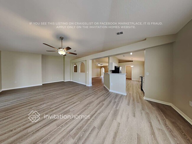 Foto del edificio - 2470 Brookshire Cir