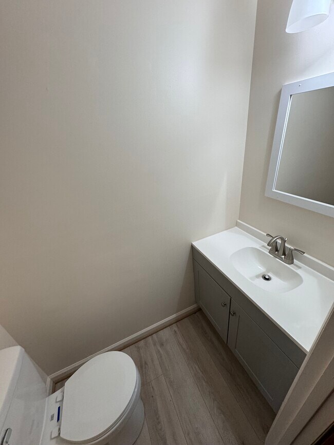 533 Gray Ave, Winchester, VA 22601 Townhome Rentals in Winchester VA