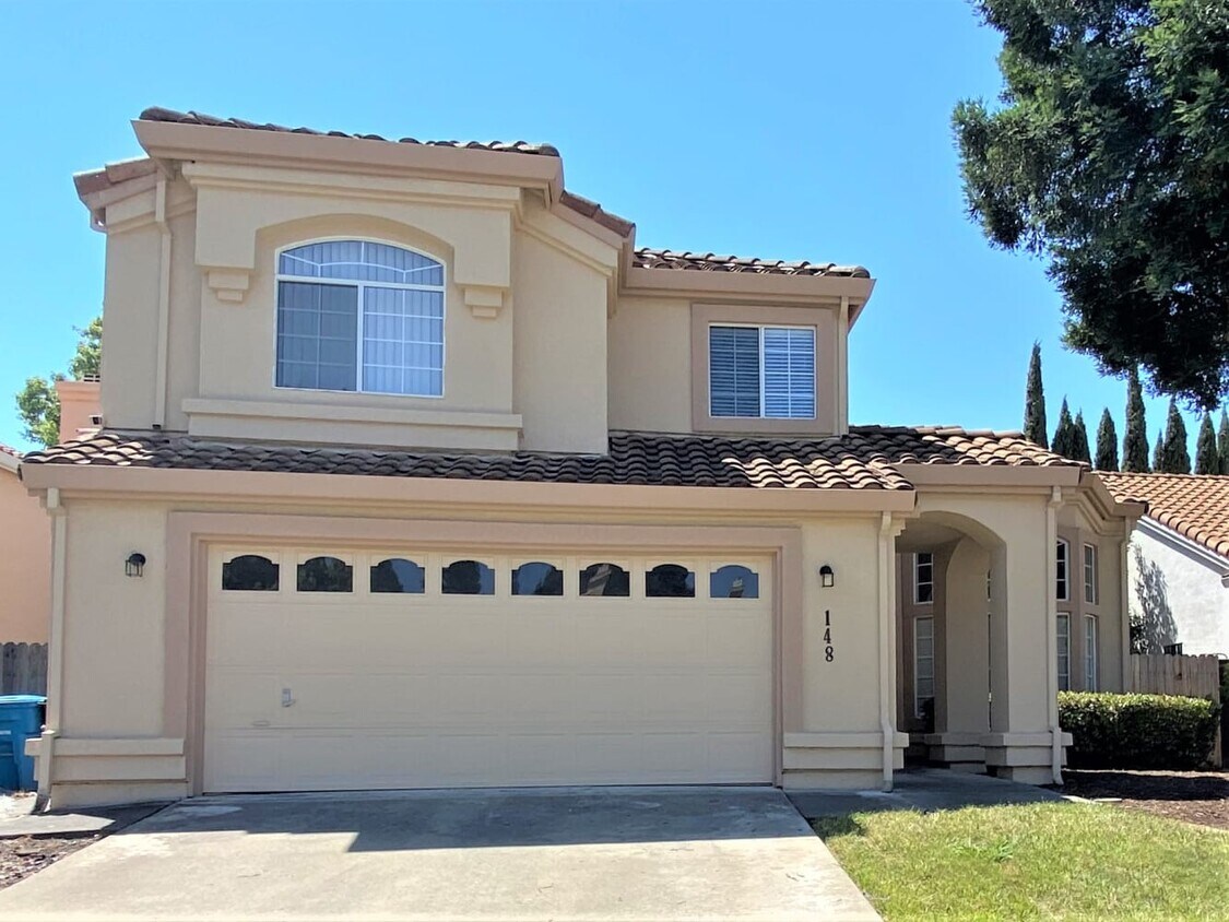 Foto principal - 148 Suncrest Way