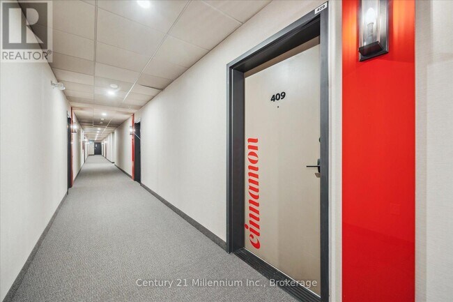 Building Photo - 10 Culinary Ln