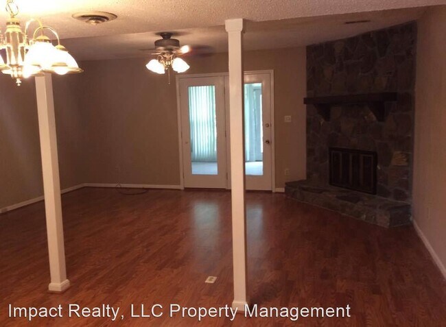 Foto del edificio - 2 br, 1.5 bath House - 421 Lakepoint Drive